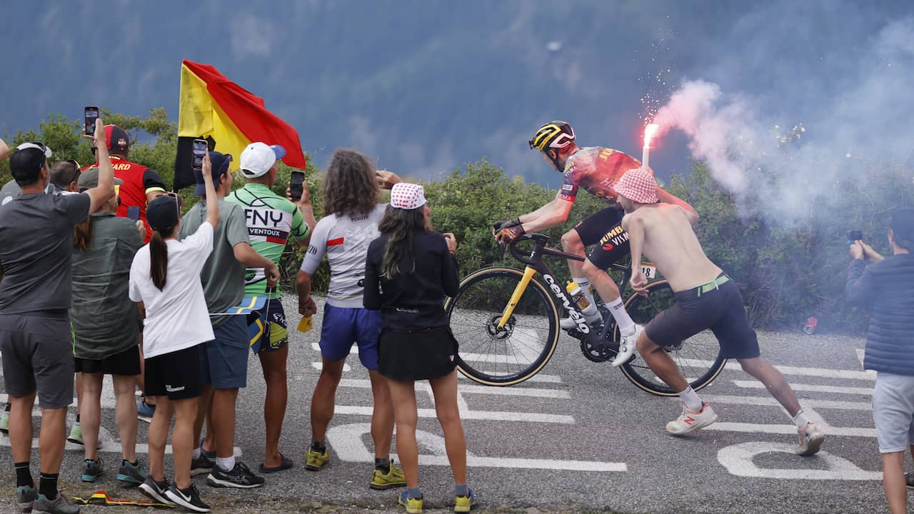 Jonas Vingaard è sul Col du Granon in rotta verso la battaglia decisiva del Tour 2022.