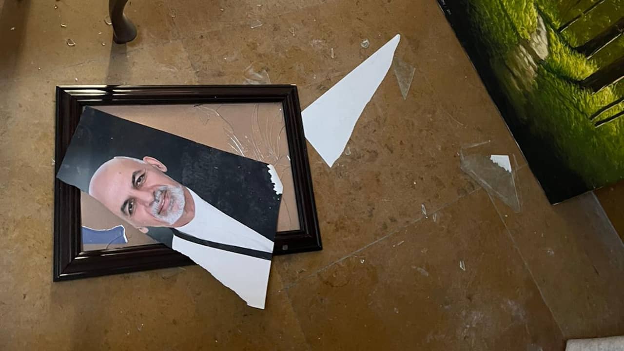Een foto van de oud-Afghaanse president Ashraf Ghani.