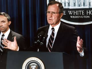 Profiel: George Bush sr., de 'pragmatische huisbewaarder'