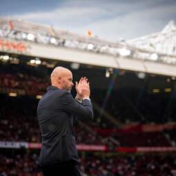 Ten Hag beleeft pijnlijk United-debuut met thuisnederlaag tegen Brighton