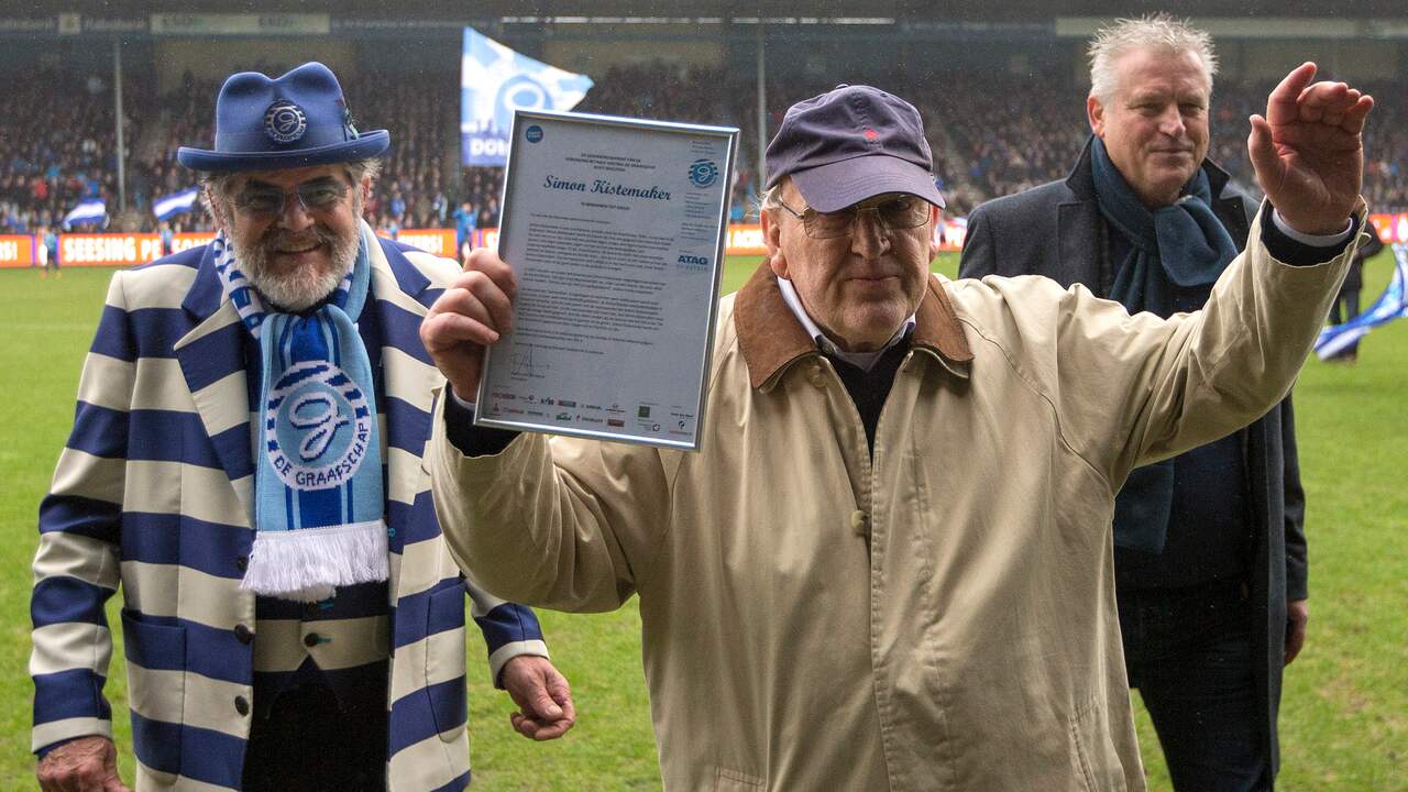 Hij werd dat jaar ook benoemd tot erelid van De Graafschap.