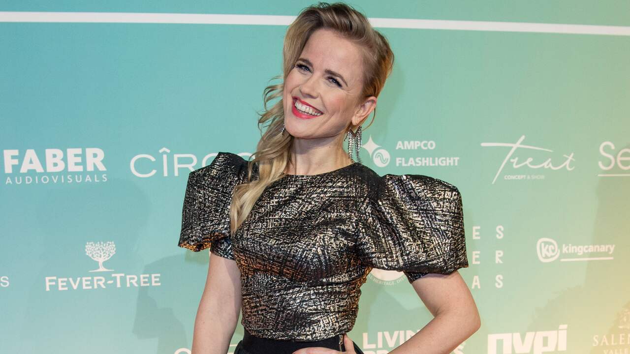 Ilse Delange Hopes To Provide A Moment Of Escape With New Music Teller Report
