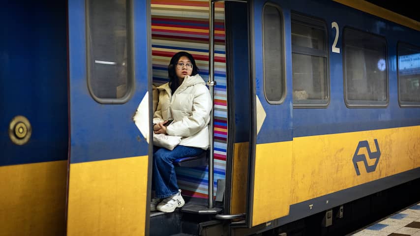 Schiphol gaat storingen op spoor bij NS en ProRail aankaarten