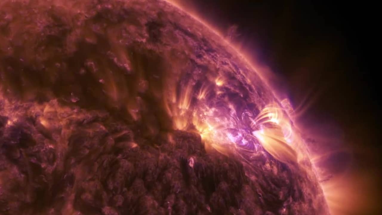 Beeld uit video: NASA-beelden laten krachtige zonnevlam zien