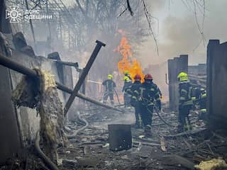 Brand in Russische olieraffinaderij, dodental aanval Odesa loopt op