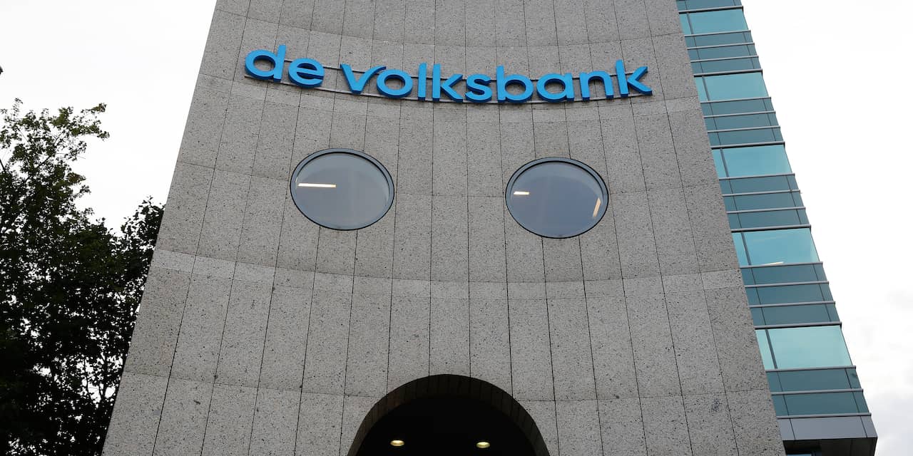 Mogelijk gaan meer spaarders een negatieve rente betalen bij de Volksbank