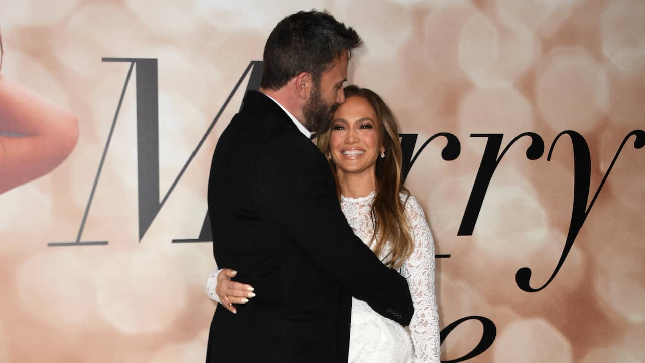 Ben Affleck en Jennifer Lopez vieren op trouwlocatie | Achterklap |