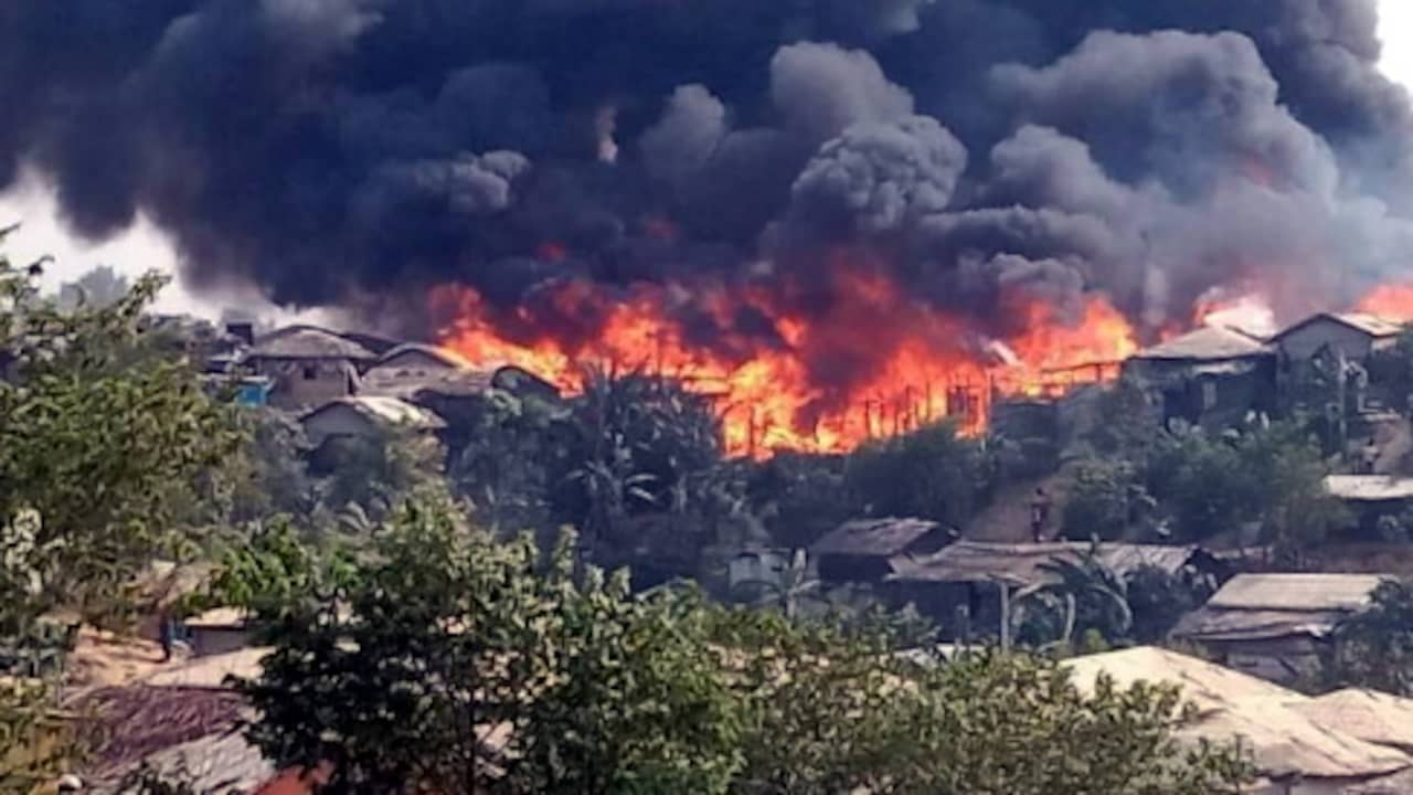 Massive fire in largest refugee camp in the world affects 125,000 people |  NOW