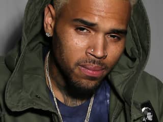 Vrijgelaten Chris Brown ontkent verkrachting vrouw in Parijs
