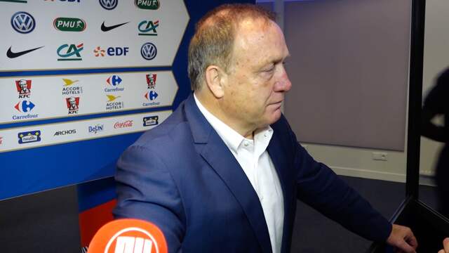 Bondscoach Dick Advocaat zag dat er in Frankrijk niets te halen viel