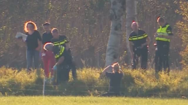 Politie vindt 18-jarige vermiste vrouw dood in Drents dorpje Spier