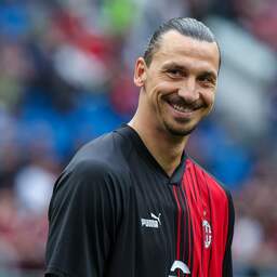 Zlatan Ibrahimovic (41) verlaat AC Milan, nog geen duidelijkheid over toekomst