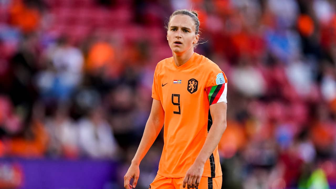 Miedema misses World Cup with serious knee injury: ‘I’m devastated’ |  Soccer