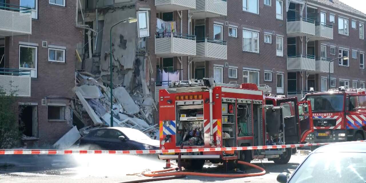 Vier brandweerlieden gewond en grote schade na gasexplosie in flat Bilthoven