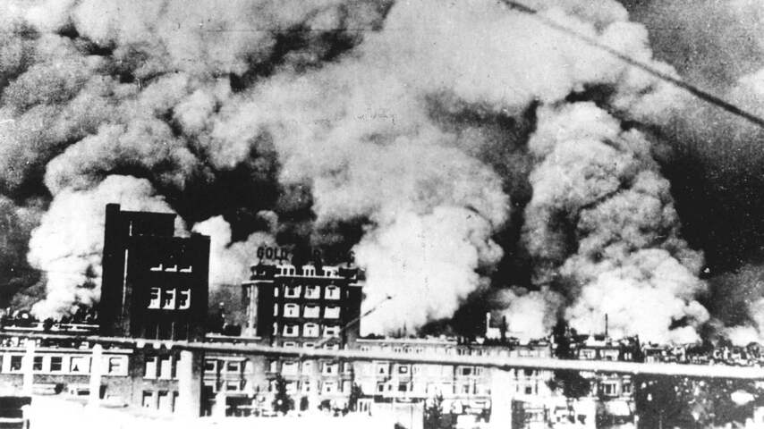1940 Vuurzee na bommenregen