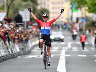 Demi Vollering wint ook Ronde van Baskenland dankzij coup in slotetappe