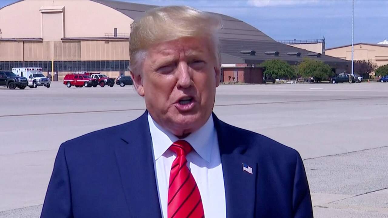 Trump noemt onderzoek 'heksenjacht over perfect telefoontje'