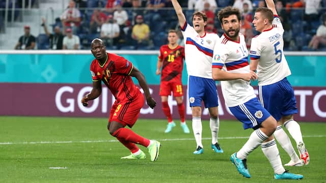 Romelu Lukaku maakte twee goals tegen Rusland.