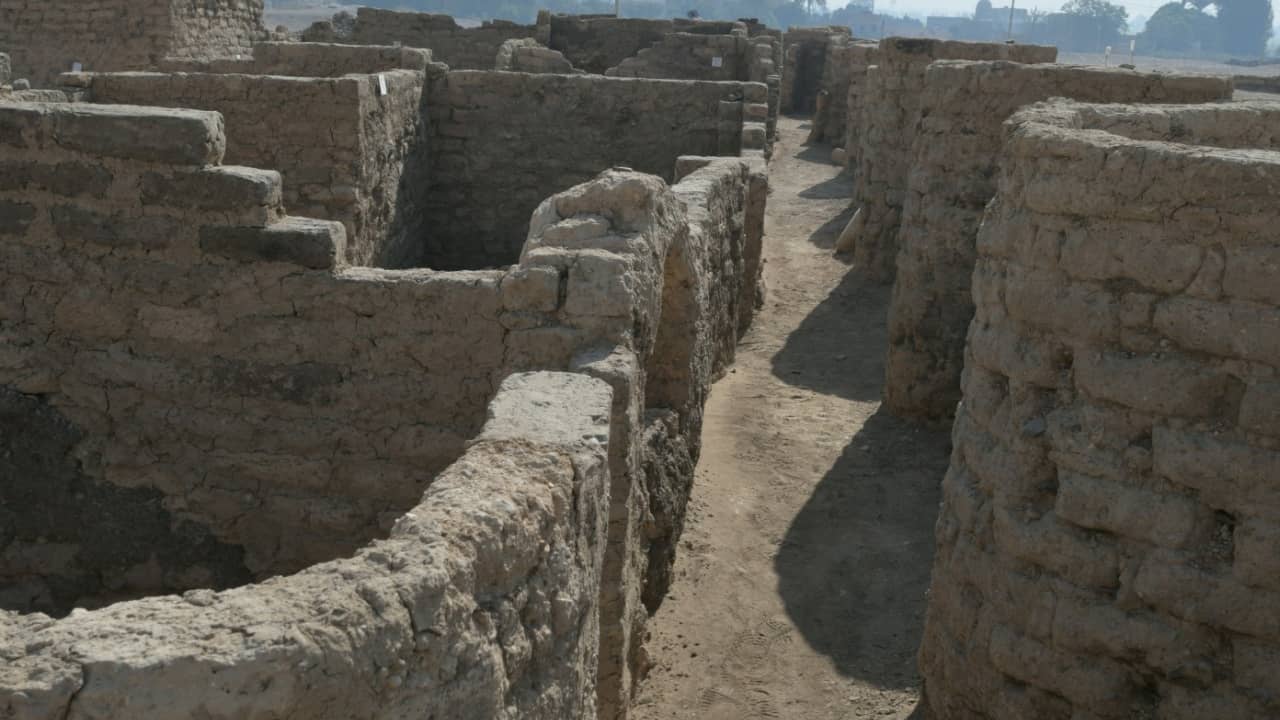 Pharaoh City found near Luxor: ‘Biggest discovery since Tutankhamun’s tomb’ |  NOW