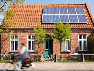 Besparen op je energiekosten: pas je verbruik aan op je zonnepanelen