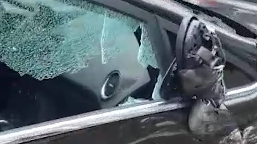 Automobilist ramt met gestolen wagen negen auto's in Rotterdam