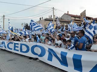 Massaal Grieks protest tegen naamsverandering Macedonië