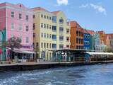 'Politieke rel op Curaçao na oproep oppositie tegen vaccineren'