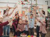 De hele klas op je kinderfeestje: 'Ook de buitenbeentjes horen erbij'