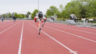Amerikaanse robot loopt 100 meter in recordtijd