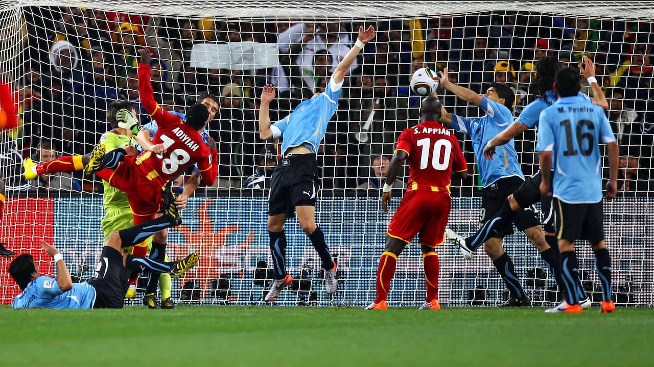 Ghana gjenoppliver håndballlegenden Suárez: «Jeg trenger ikke å be om unnskyldning» |  fotball-VM