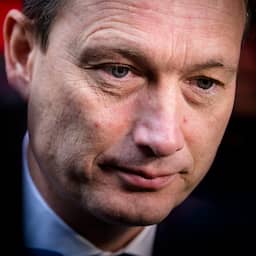 Kamer debatteert dinsdagavond over aftreden Halbe Zijlstra