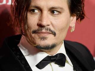 Johnny Depp wil dat Amber Heard geheimhouding tekent