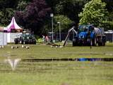 De opbouw van de twee festivals van komend weekend in het Haagse Zuiderpark, Night at the Park en Parkpop, loopt vertraging op door de zware regenval.