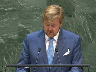 Koning over MH17