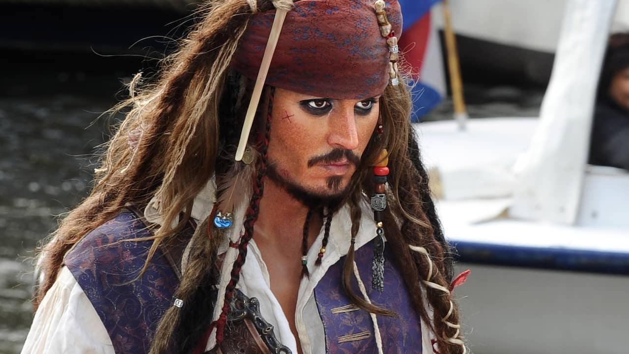 Beeld uit video: Nieuwe Pirates of the Carribean in de bios: power quotes van Jack Sparrow