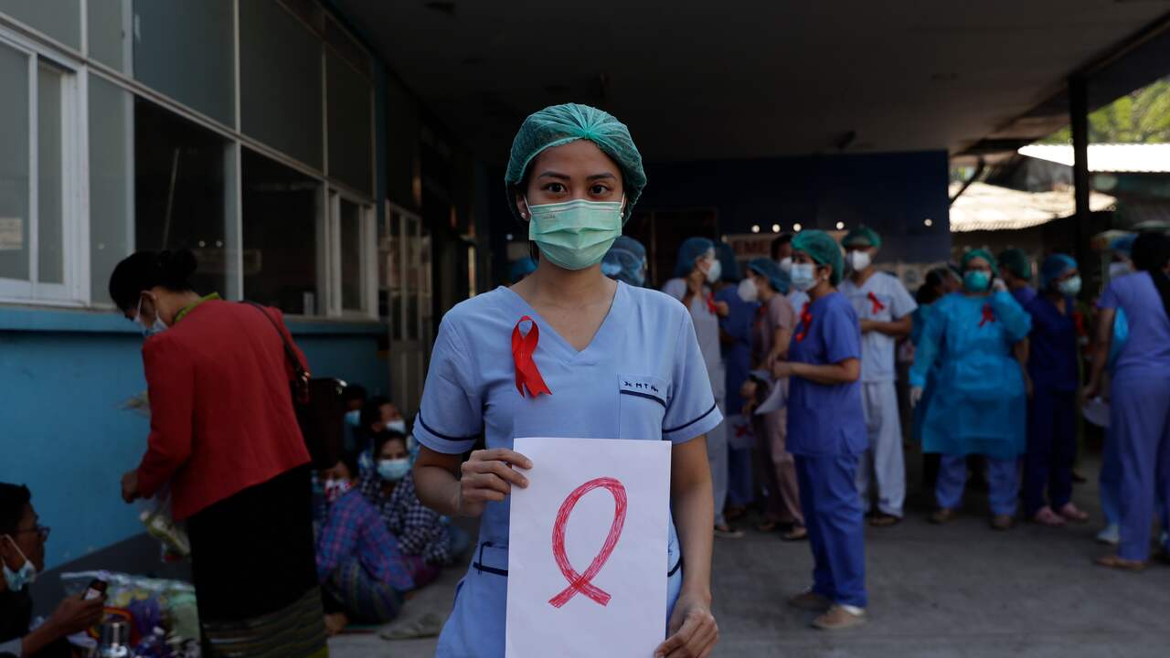 Doctors in Myanmar lay down work in protest against coup |  NOW