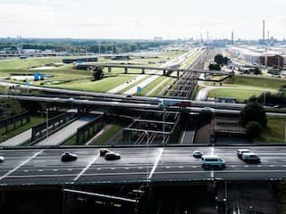 Aantal auto's dat in Nederland rondrijdt stijgt tot 9,4 miljoen