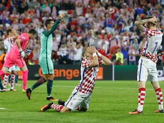 Portugal op valreep langs Kroatië in pover achtstefinaleduel