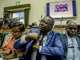 Parlement Zimbabwe ontvangt motie om Mugabe af te zetten
