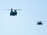 Helikopters brengen eregroet boven Venray aan omgekomen militairen
