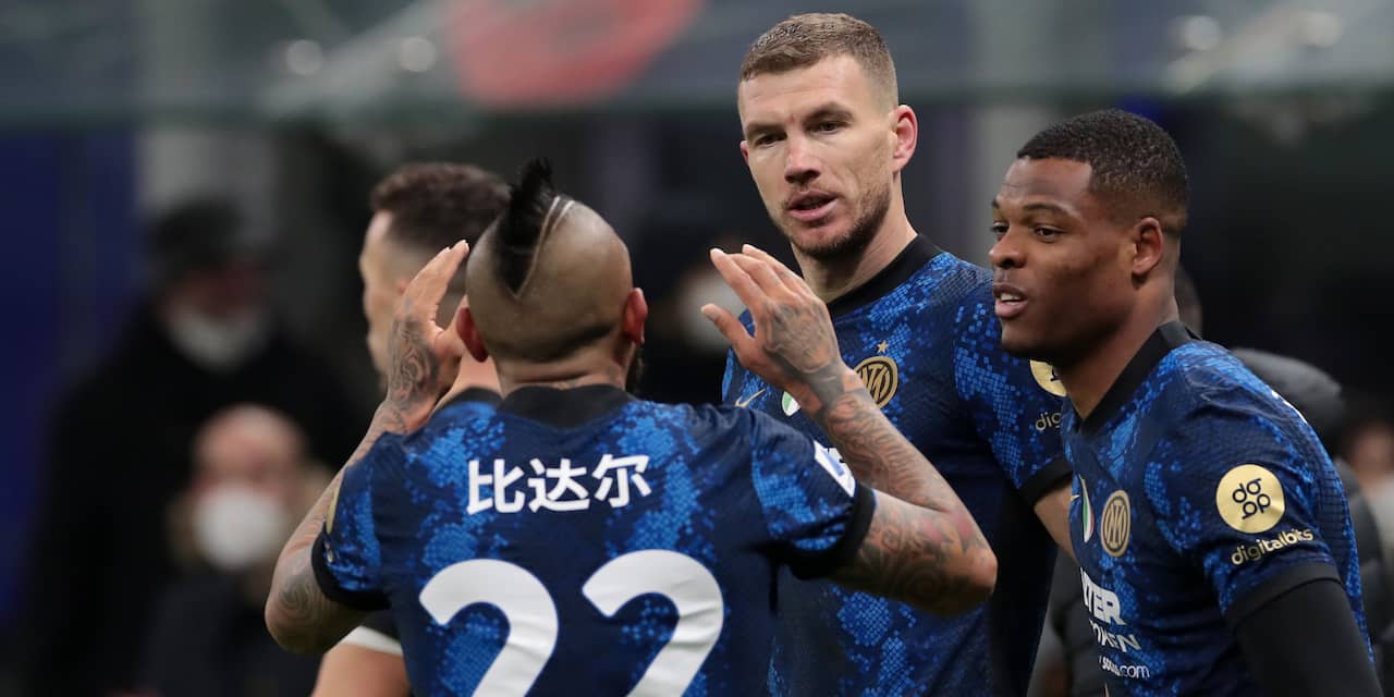Inter ontsnapt na assist Dumfries aan puntenverlies, Atlético wint na bizar slot