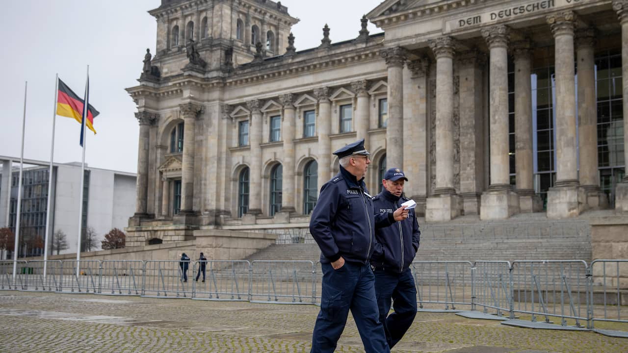 German police arrest 25 right-wing extremists for allegedly attacking parliament |  Abroad