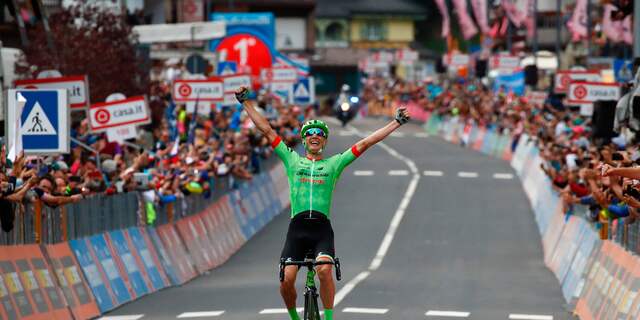 Liveblog Giro: Rolland soleert naar zege in zeventiende etappe (gesloten)