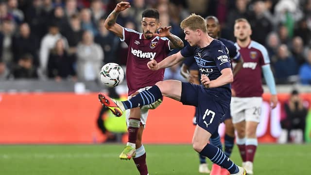 Kevin De Bruyne kon niet voorkomen dat Manchester City al uit de League Cup ligt.