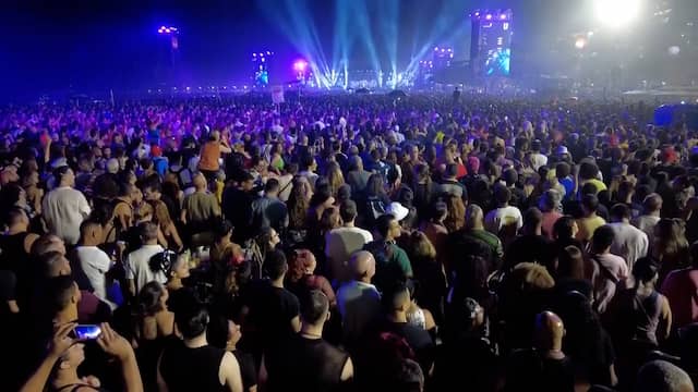 1,6 miljoen mensen gaan los op strand Copacabana tijdens concert Madonna
