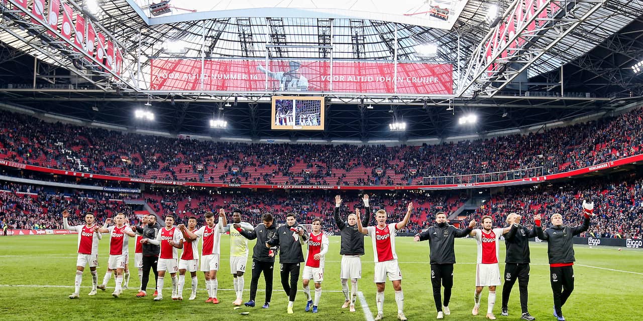 Ten Hag vindt dat Ajax vaker had moeten scoren tegen tiental Feyenoord