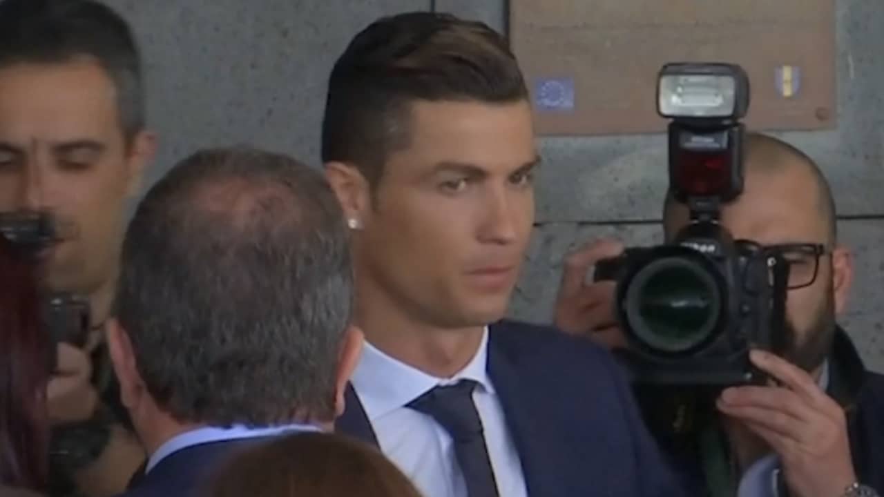 Ronaldo opent naar hem vernoemd vliegveld op Madeira