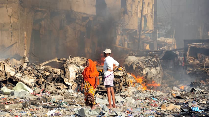 Zeker dertig doden door aanslag Mogadishu