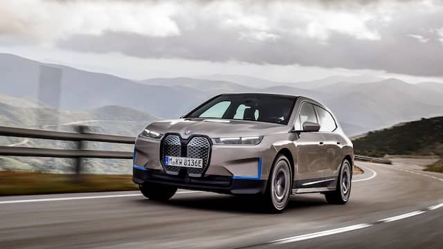 Met de iX wil BMW laten zien waar het toe in staat is.