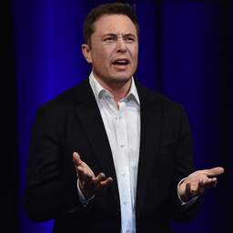 Analist: Slecht kwartaal voor Tesla is 'een nieuwe donkere wolk'